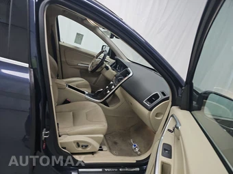 2015 Volvo XC60 T5 – miniatura 8