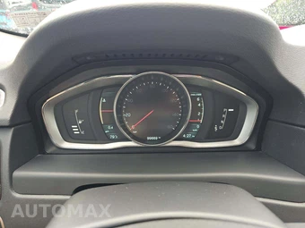 2015 Volvo XC70 T6 Platinum - miniatura 6