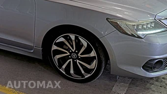 2016 Acura ILX w/Premium & A-Spec Pkgs – miniatura 8