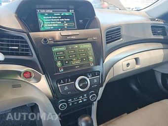 2016 Acura ILX w/Technology Plus Pkg – miniatura 11