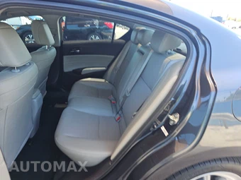 2016 Acura ILX w/Technology Plus Pkg – miniatura 13