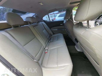 2016 Acura TLX – miniatura 16