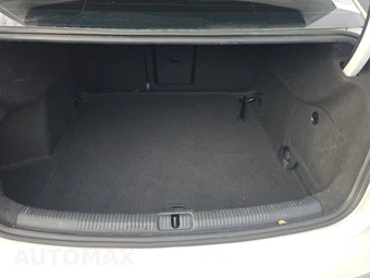 2016 Audi A3 Sedan 1.8T Premium - miniatura 16
