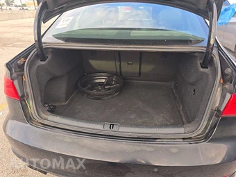 2016 Audi A3 Sedan 1.8T Premium - miniatura 16