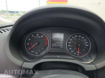 2016 Audi A3 Sedan 1.8T Premium - miniatura 9