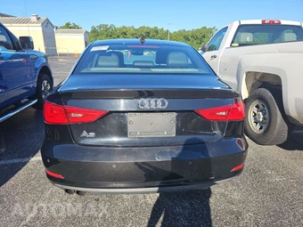 2016 Audi A3 Sedan 1.8T Premium – miniatura 5