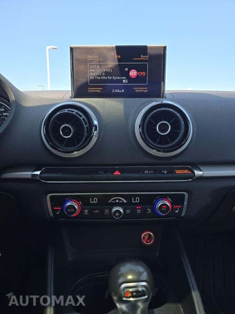 2016 Audi A3 Sedan 2.0T Premium – miniatura 10