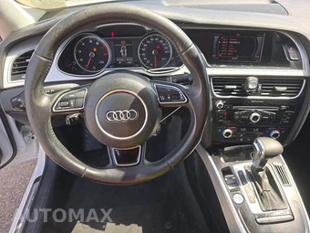 2016 Audi A4 2.0T Premium Sedan – miniatura 11