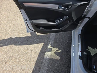 2016 Audi A4 2.0T Premium Sedan – miniatura 9
