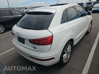 2016 Audi Q3 2.0T Premium Plus - miniatura 4
