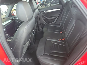 2016 Audi Q3 2.0T Prestige – miniatura 13