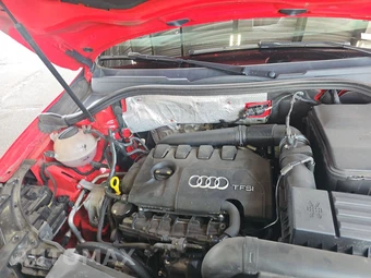 2016 Audi Q3 2.0T Prestige – miniatura 15