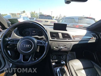 2016 Audi Q3 2.0T Prestige - miniatura 11