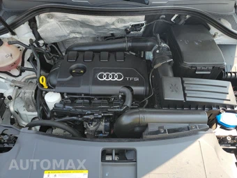 2016 Audi Q3 2.0T Prestige – miniatura 15