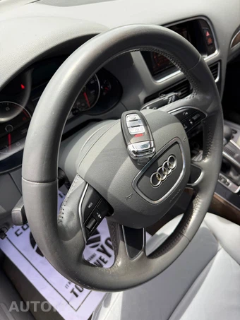 2016 Audi Q5 2.0T Premium - miniatura 12