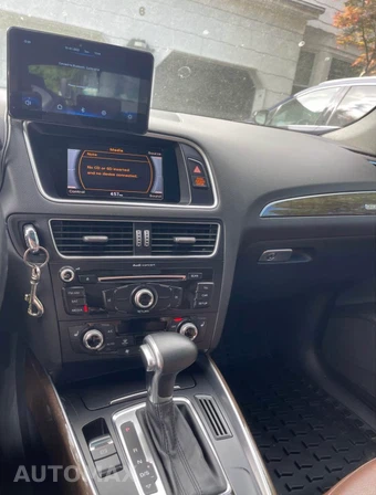 2016 Audi Q5 2.0T Premium - miniatura 12