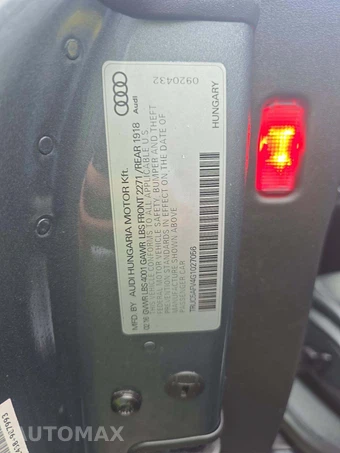 2016 Audi TT Coupe 2.0T – miniatura 5
