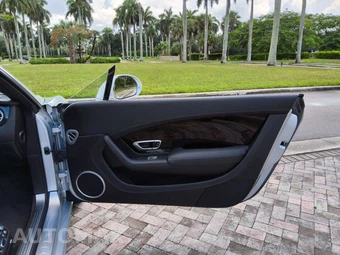 2016 Bentley Continental GT Convertible V8 - miniatura 25