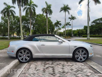 2016 Bentley Continental GT Convertible V8 - miniatura 38