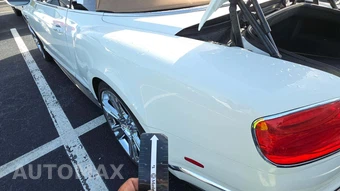2016 Bentley Continental GT S Convertible V8 - miniatura 33