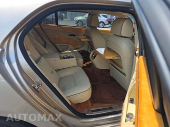 2016 Bentley Mulsanne V8 - miniatura 16