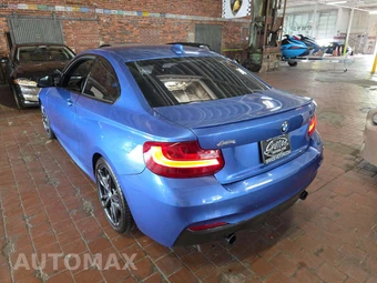 2016 BMW 2 Series Coupe M235i - miniatura 2