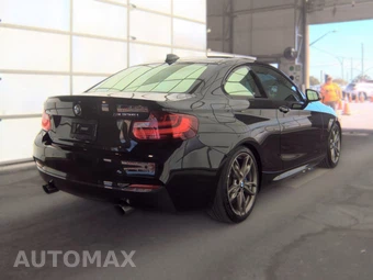2016 BMW 2 Series Coupe M235i xDrive - miniatura 4