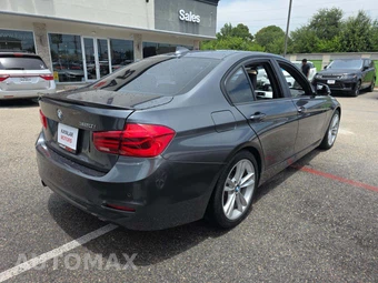 2016 BMW 3 Series Sedan 320i SPORT LINE - miniatura 3