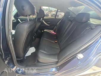 2016 BMW 3 Series Sedan 320i – miniatura 13
