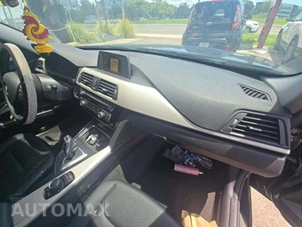 2016 BMW 3 Series Sedan 320i – miniatura 19
