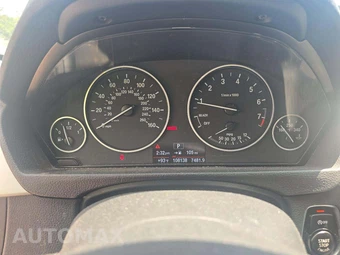 2016 BMW 3 Series Sedan 320i – miniatura 9