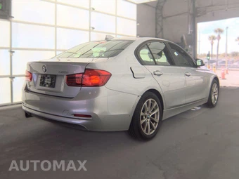 2016 BMW 3 Series Sedan 320i - miniatura 4