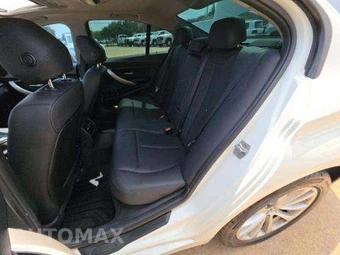 2016 BMW 3 Series Sedan 320i - miniatura 14