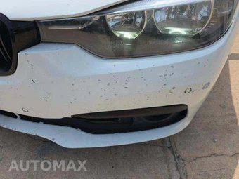 2016 BMW 3 Series Sedan 320i - miniatura 22