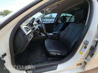 2016 BMW 3 Series Sedan 320i - miniatura 7