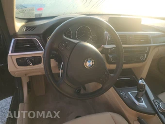 2016 BMW 3 Series Sedan 320i - miniatura 10