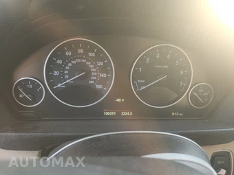 2016 BMW 3 Series Sedan 320i - miniatura 12