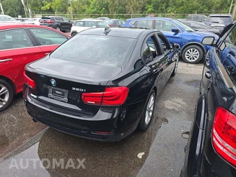 2016 BMW 3 Series Sedan 320i - miniatura 3