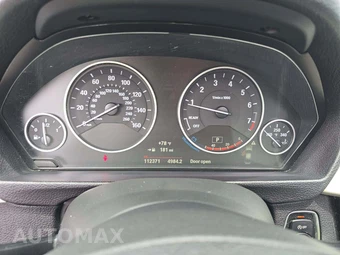 2016 BMW 3 Series Sedan 320i - miniatura 9