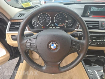 2016 BMW 3 Series Sedan 320i xDrive - miniatura 10