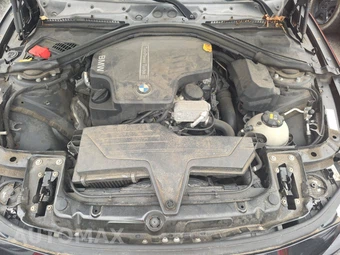 2016 BMW 3 Series Sedan 320i xDrive - miniatura 15
