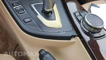 2016 BMW 3 Series Sedan 320i xDrive - miniatura 28