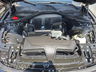 2016 BMW 3 Series Sedan 320i xDrive - miniatura 15