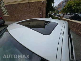 2016 BMW 3 Series Sedan – miniatura 12