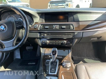 2016 BMW 5 Series Sedan 528i - miniatura 15