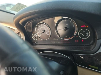 2016 BMW 5 Series Sedan 528i – miniatura 12