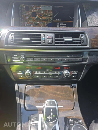 2016 BMW 5 Series Sedan 528i - miniatura 10
