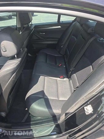 2016 BMW 5 Series Sedan 528i - miniatura 13