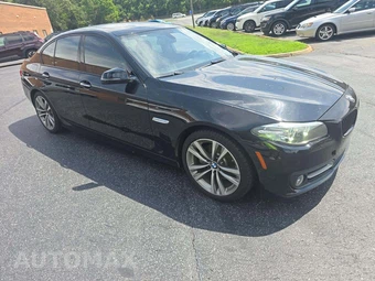 2016 BMW 5 Series Sedan 528i - miniatura 4