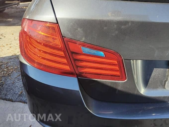 2016 BMW 5 Series Sedan 528i - miniatura 22